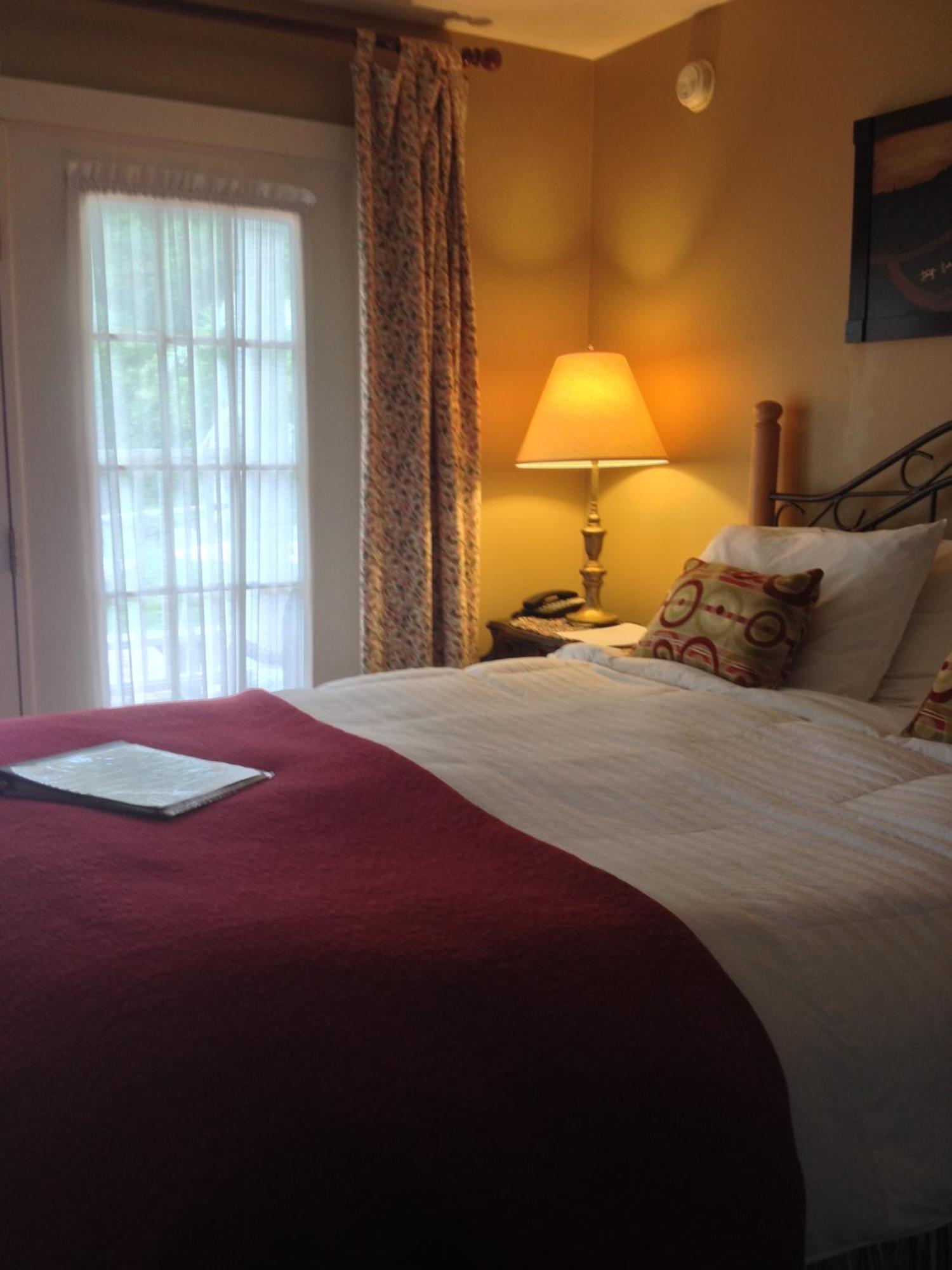 The White House Inn Cooperstown Εξωτερικό φωτογραφία
